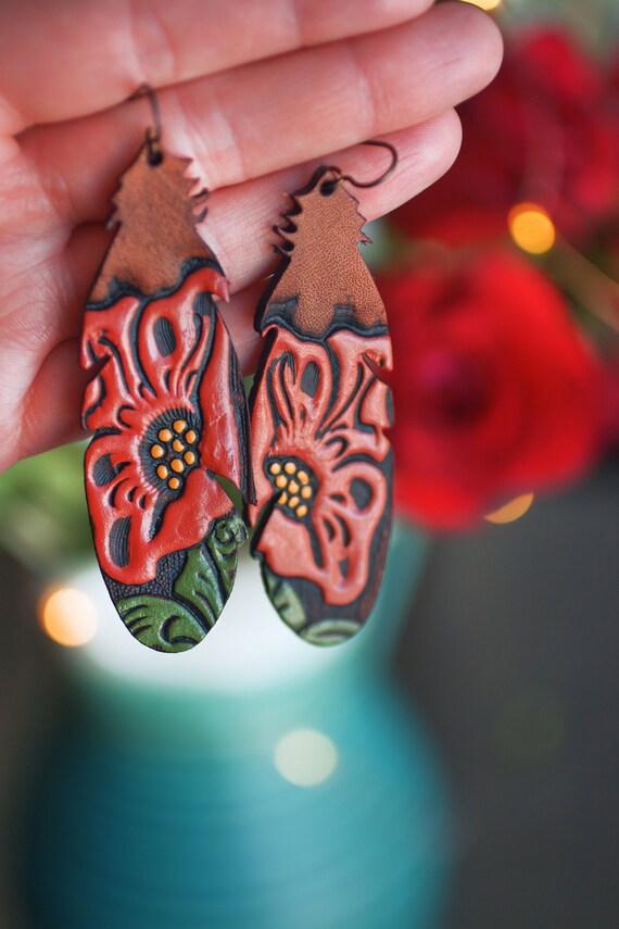 Mesa 2024 green earring