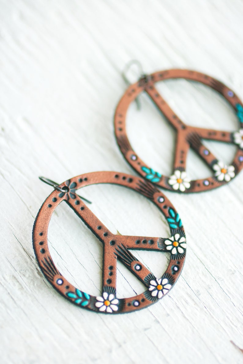 Daisy Peace Sign Leather Earrings Hippie Flower Power dangles Hippy colorful and handpainted by Mesa Dreams image 1