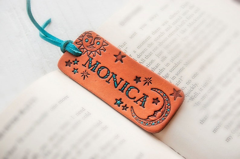 Custom Celestial leather tag Sun, Moon and stars Personalized name Bookmark, Keychain or luggage tag image 1