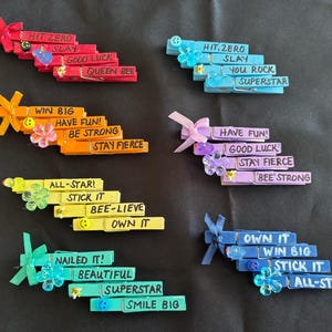 Cheer Pins - 25 pack