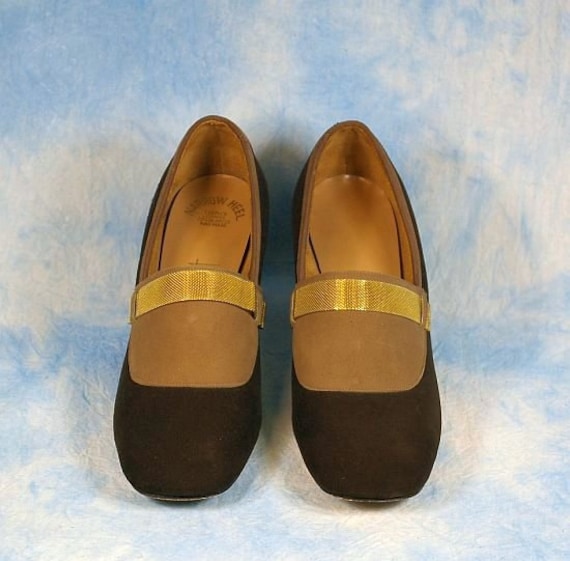 Vintage 60s Mod Suede Shoes Pumps, Chunky Heel, M… - image 2