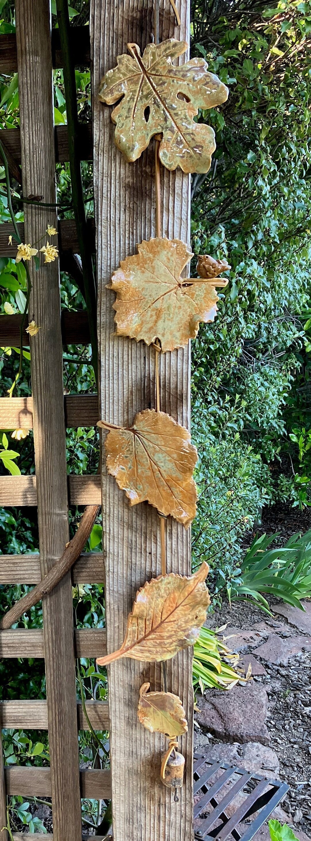 Ceramic Wall Hanging - Five Leaves Clay Leaf String With Small Bird on ...