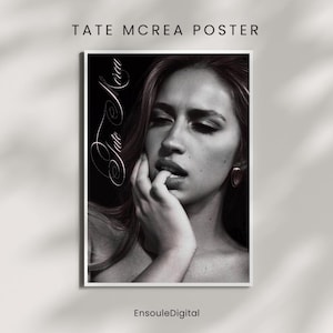 Decoración de dormitorio inspirada en Tate McRae, arte mural imprimible, impresión de retrato en blanco y negro, arte mural estético, póster de fotografía moderna.