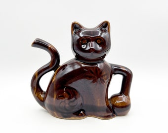 Vintage 1960s Chinese Figural Kitten Cat Reflux Pot Brown Ceramic Spill-proof  Wine Decanter