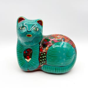 Vintage Mexican Pottery Talavera Cat Figurine,Hand-Painted Terracotta Ceramic Cat with Wedding Scene,Bright Turquoise Cat Gloss Finish