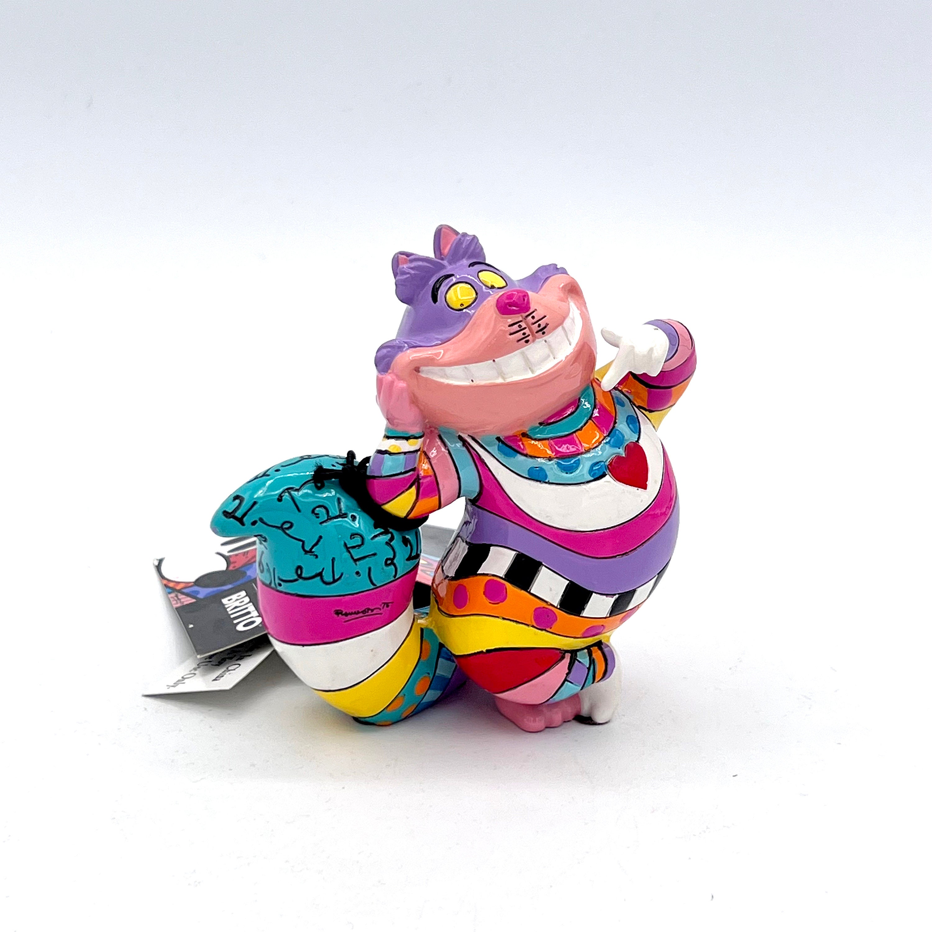 enesco Disney Showcase チェシャ猫　木彫り　置き物 enesco Disney Showcase チェシャ猫 木彫り 置き物 楽天市場