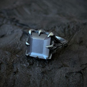 The Dark Embrace Ring - Grey Moonstone