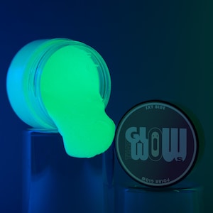 Glow In The Dark Acrylfarbe Blau: Polargrüne UV Schwarzlichtfarbe