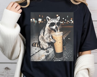 Café helado de mapache PNG, clipart de animal divertido (descarga digital)