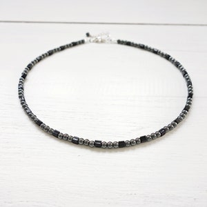 Unisex Beaded Necklace Gray Hematite Stones Black Cube Glass Beads Cool Style Necklace Short Collar Necklace for Men for Women