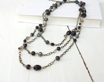Long Wrap Chain Necklace Black Stones Gray Pearls Vintage Style Jewelry for Women