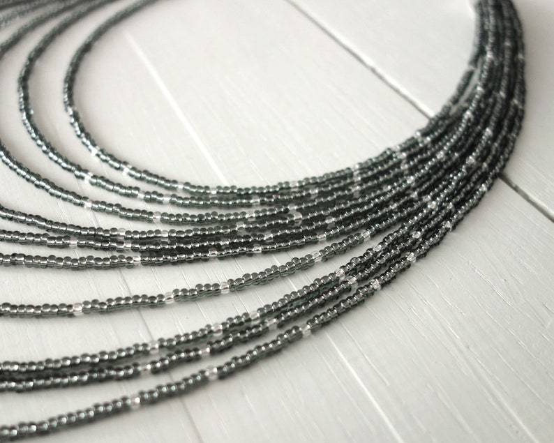 Multi Stranded Statement Necklace Gray Beaded Large Bib Necklace Layered Seed Bead Necklace for Women zdjęcie 4