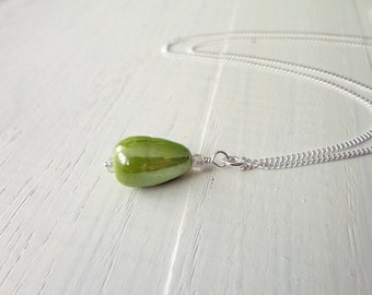 Delicate Silver Chain Necklace Green Drop Pendant Minimalist Silver Necklace Apple Green Glass Bead Sterling Silver Necklace for Women