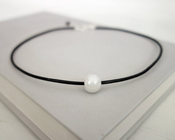 White Bead Choker Necklace Black 