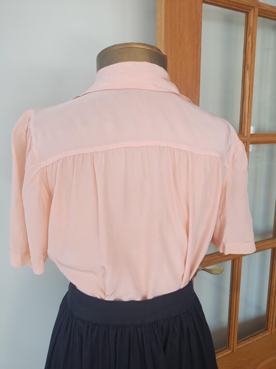 1940's peach rayon blouse - image 2