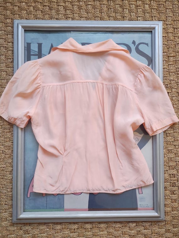 1940's peach rayon blouse - image 5