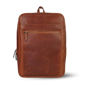 Mochila de cuero marrón claro