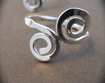 Silver Ring, Double Spiral