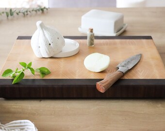 End grain cutting board – cutting board, handmade gift, perfect kitchen gift, housewarming gift, Christmas gift