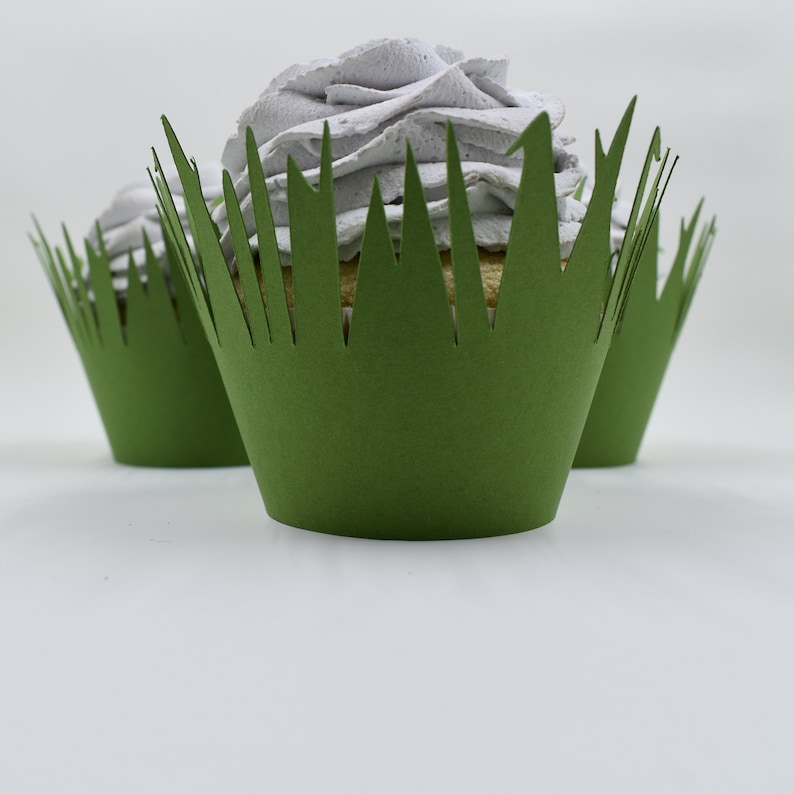 Jungle Green Grass Cupcake Wrappers...set of 12... Completely Etsy