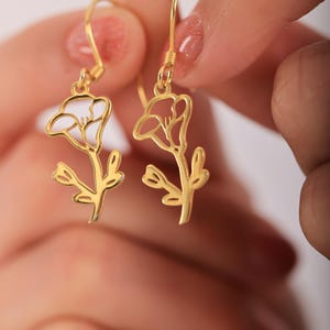 Personalized Birth Flower Earring, Gold Birth Month Flower Earring, Floral Jewelry, Birth Flower Gift, Birthday Gift, Christmas Gift For Her