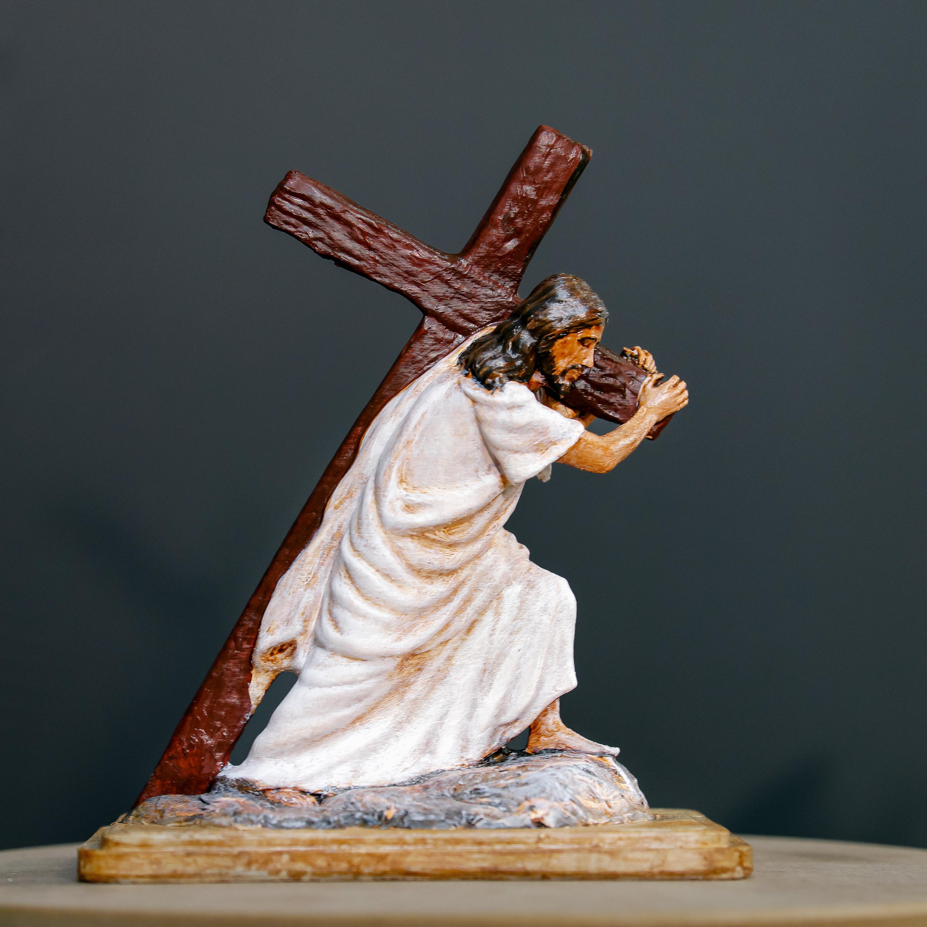 Hand Painted Polyserin Jesus Figurine Carrying Cross - Christian