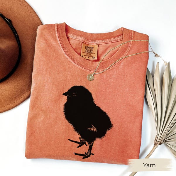 Minimalist Baby Chick Shirt Comfort Colors® Unisex, Cute Farmcore T-Shirt, Vintage Country, Rustic Chicken Lover Gift Boho Farm Animal Shirt