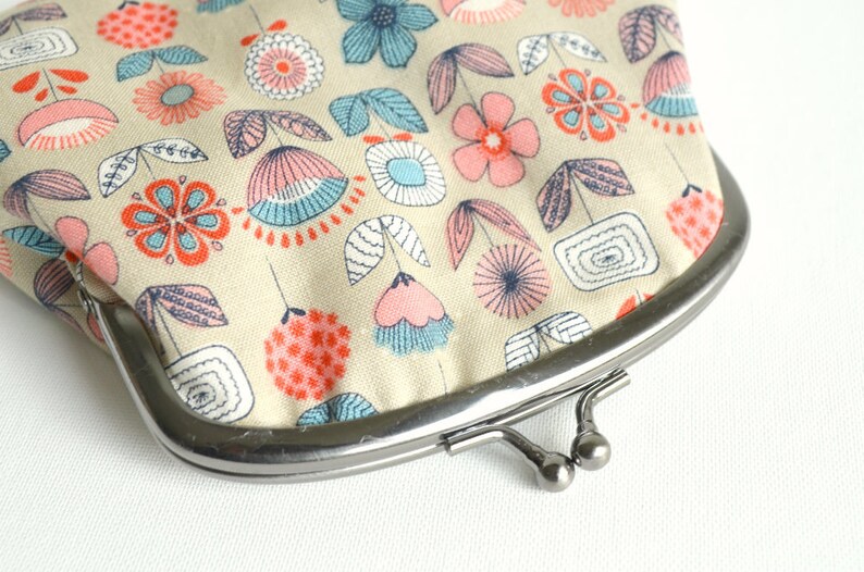 Gift for her Gift for Mom Best friend gift Birthday gift Womens wallet Pouch Coin purse Retro clutch bag Pouch Mothers Day Sister gift