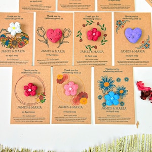 Cadeaux respectueux de l'environnement pour les invités. Formes personnalisées en papier graine pour cadeaux de mariage. Cartes personnalisées en papier de graines de fleurs de fleurs sauvages. Cadeaux de baptême.