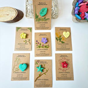 Personalisierte pflanzbare Wildblumen Blumensamen Karten. Kundenspezifische Hochzeit favorisiert Samenpapierformen. Taufgeschenke.Eco Freundliche Geschenke für Gäste