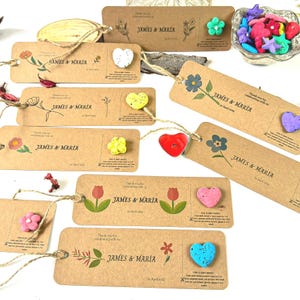 Marque-page personnalisé avec du papier graine. Marque-page personnalisé pour la rentrée, cadeaux d'invités pour mariages, fiançailles, remises de diplômes, baptêmes.graines