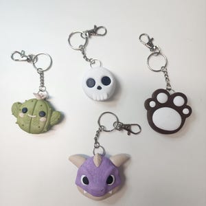 Cute Animal AirTag Holder, AirTag Keychain, AirTag Case, AirTag Holder Keychain