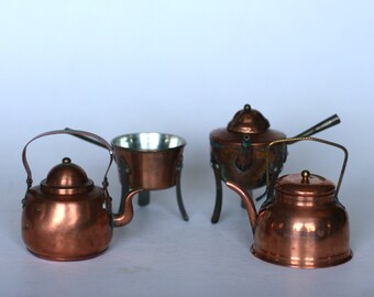 Details about   Dollhouse Miniature Metal Coffee Pot with Lid in Copper D2804 