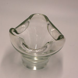 vintage art glass bowl with curled edges image 3