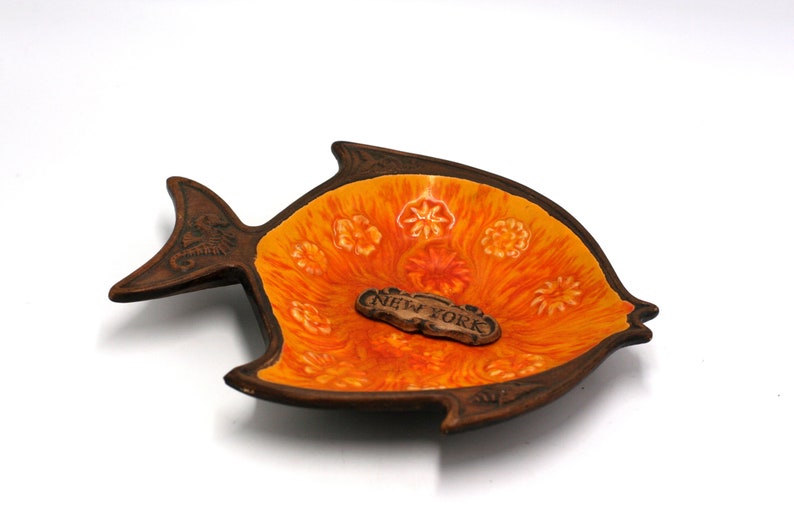 vintage Treasure Craft New York fish ashtray image 1