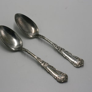 vintage Wm Rogers silver plate coffee spoons or condiment spoons