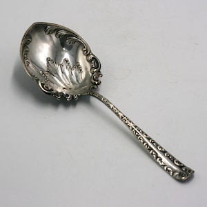 vintage Rogers Hamilton silver plate serving spoon