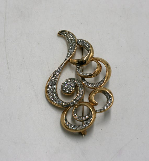 vintage Fifth Ave Collection Brooch