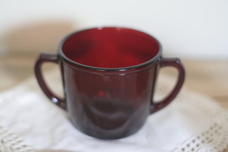 vintage ruby red creamer and sugar image 4