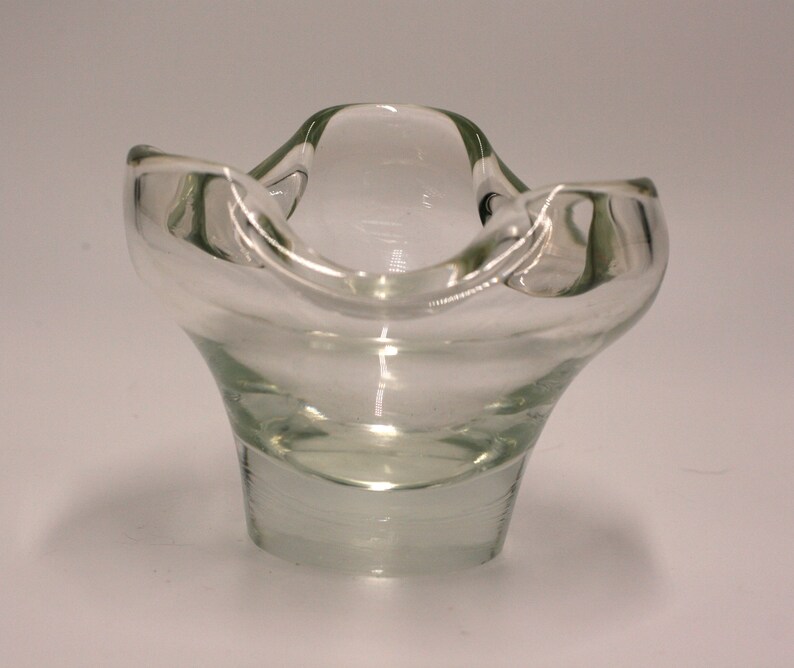 vintage art glass bowl with curled edges image 4