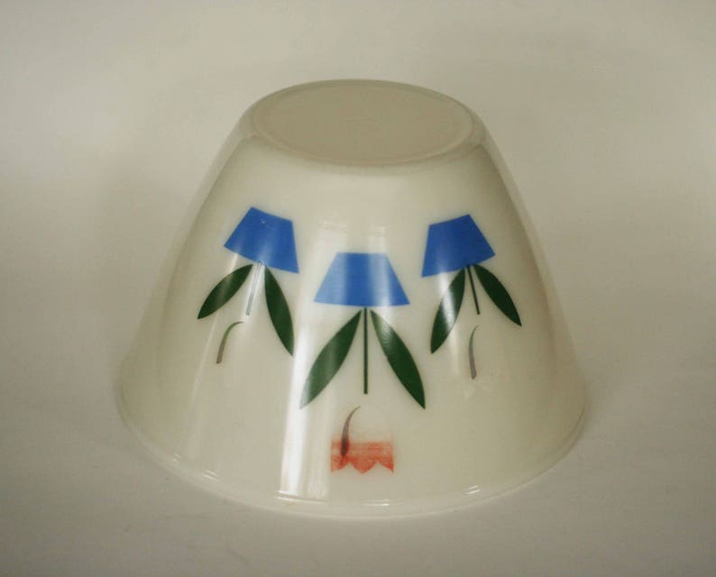 vintage fire king tulip bowl image 5