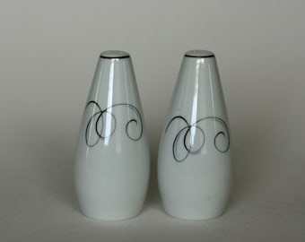 vintage ceramic salt and pepper shakers/mid century/black swirl/made in japan