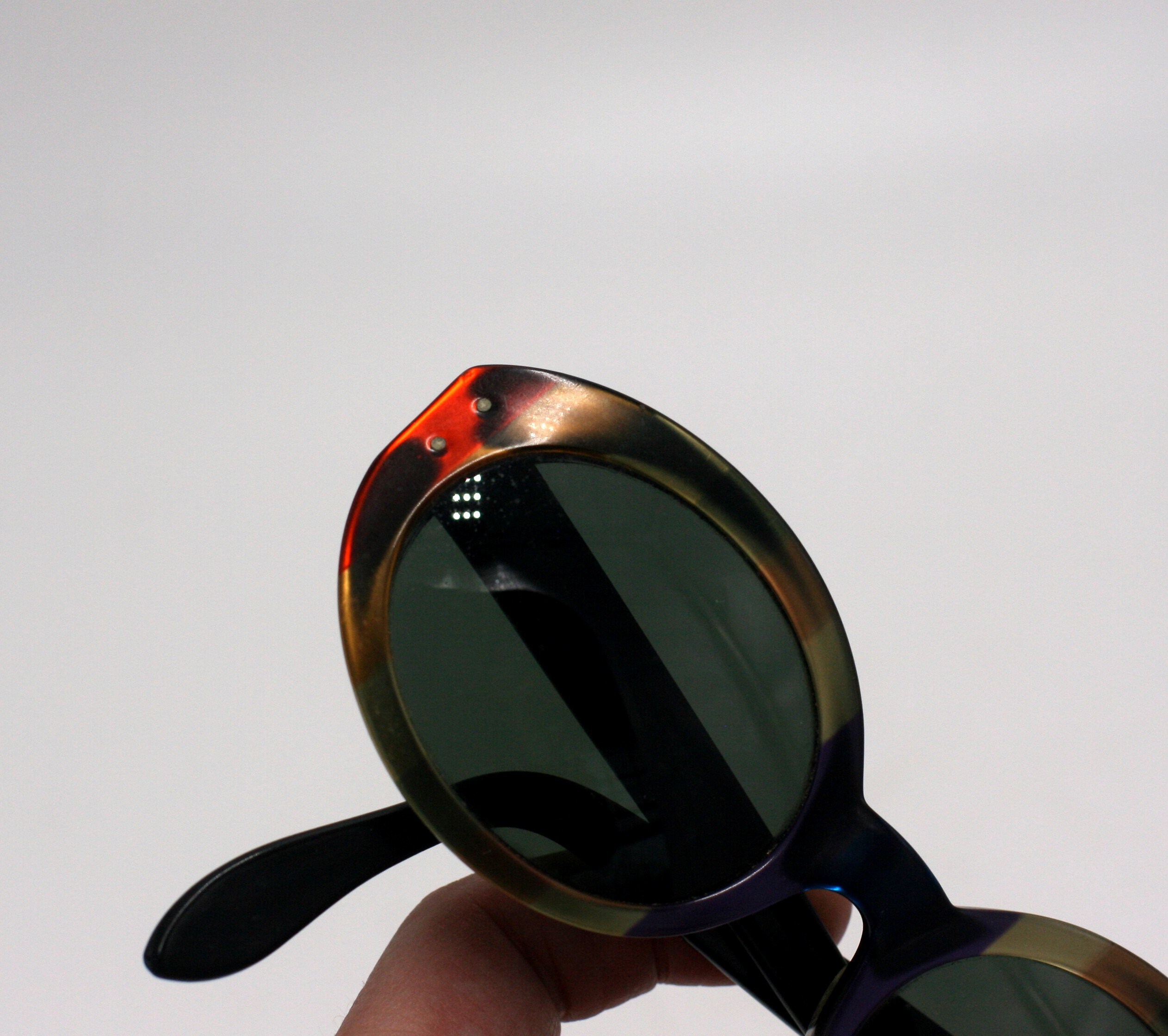 Vintage Ray Ban Bewitching Sunglasses by Bausch and Lomb  display picture 1