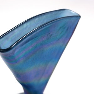 vintage Fenton iridescent blue stretch glass fan vase image 4