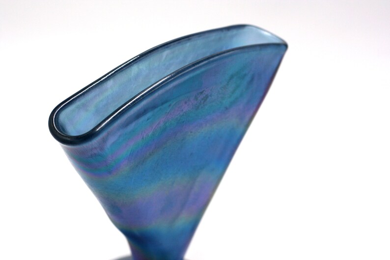 vintage Fenton iridescent blue stretch glass fan vase image 4