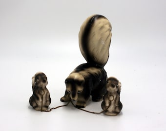 vintage ceramic skunk family/made in japan