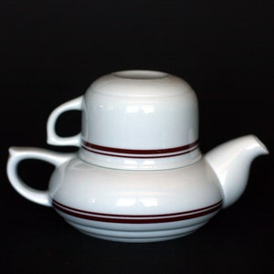 vintage Essentials individual teapot and teacup/made in japan