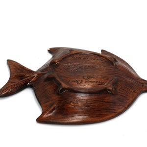 vintage Treasure Craft New York fish ashtray image 3