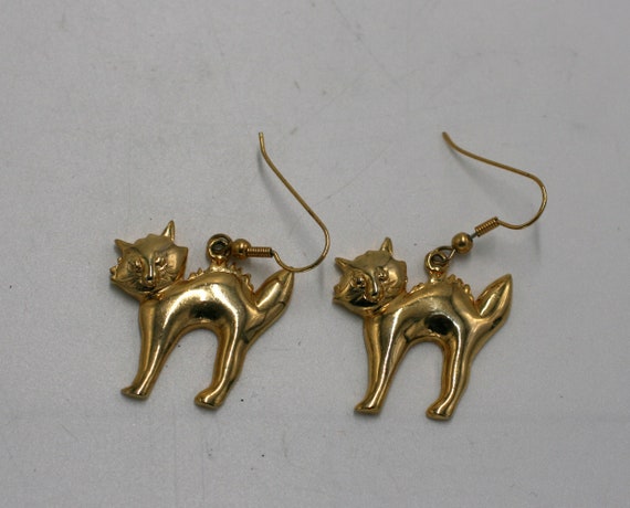 vintage scary cat dangle earrings - image 2