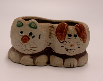 jardinera vintage de cerámica para gatitos y conejos